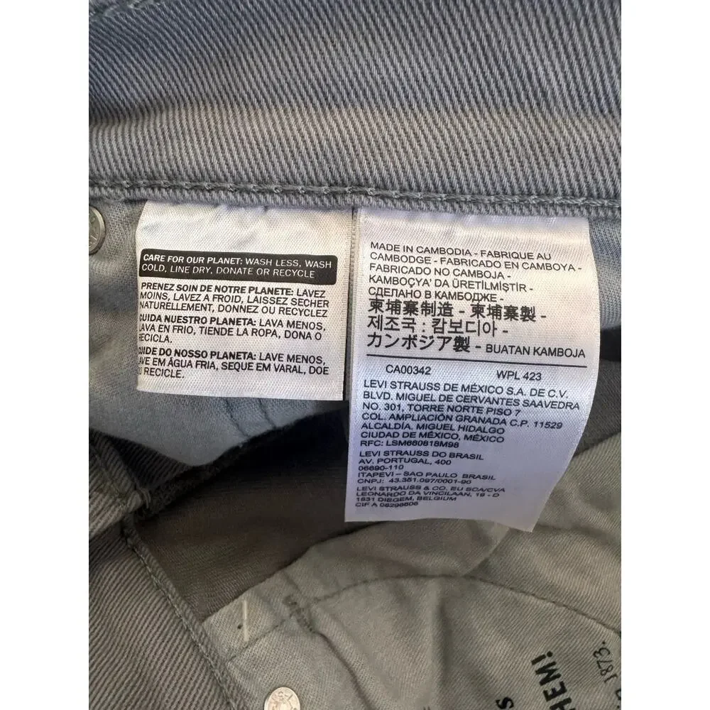 Levi's 514 Jeans Men's Size 40X32 Gray Straight Leg Fit Denim City Comfort NWT